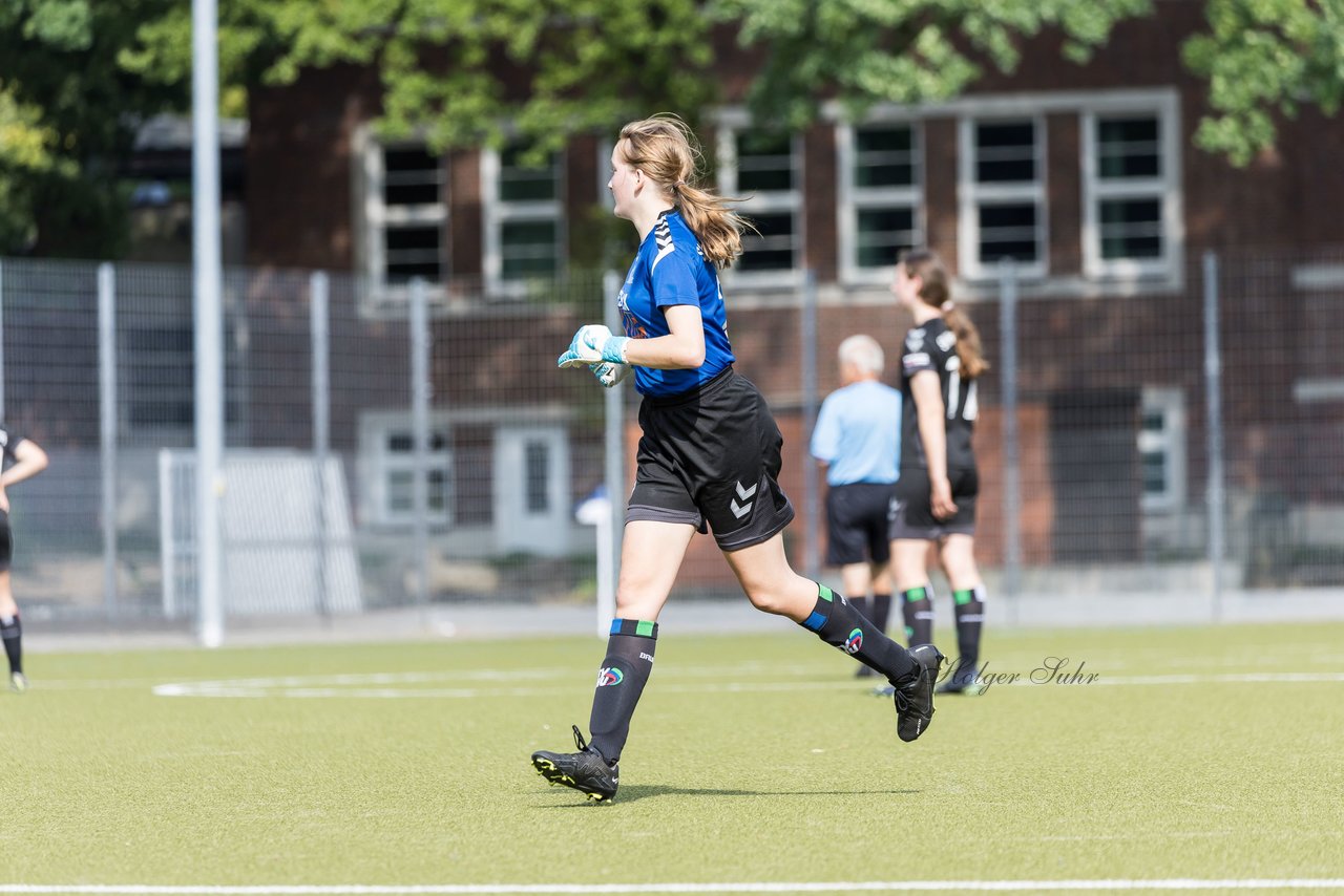 Bild 168 - wBJ Alstertal-Langenhorn - SV Henstedt-Ulzburg : Ergebnis: 4:1